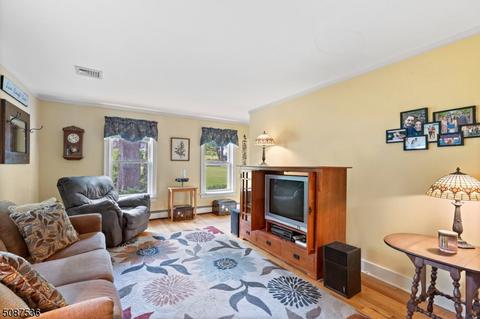 9 White Birch Ln, Sparta, NJ 07871 photo 6