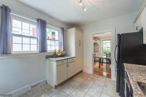 47 Minns Ave, Wayne, NJ 07470 photo 9