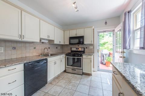47 Minns Ave, Wayne, NJ 07470 photo 7