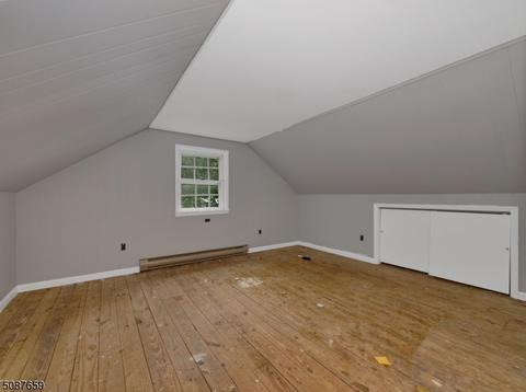 22 Grandview Dr, Wayne, NJ 07470 photo 15