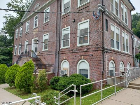 31 33 Spring St, Dover, NJ 07801 photo 4