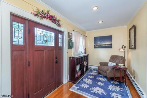 11 Comley Pl, Bloomfield, NJ 07003 photo 14