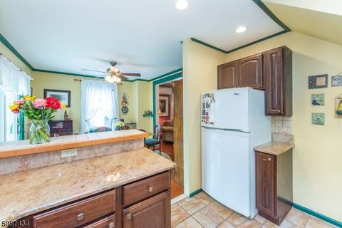 11 Comley Pl, Bloomfield, NJ 07003 photo 7