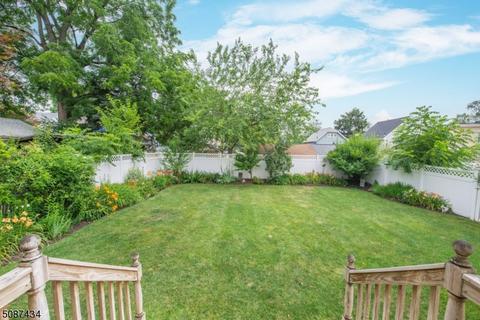 11 Comley Pl, Bloomfield, NJ 07003 photo 22