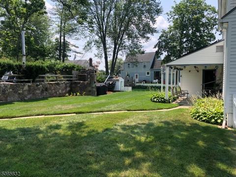 76 Perry St, Dover, NJ 07801 photo 3