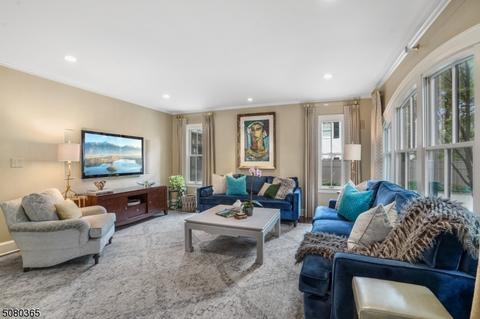 24 Greenbriar Dr, Summit, NJ 07901 photo 9