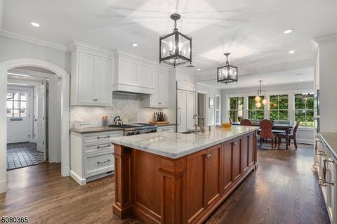24 Greenbriar Dr, Summit, NJ 07901 photo 5
