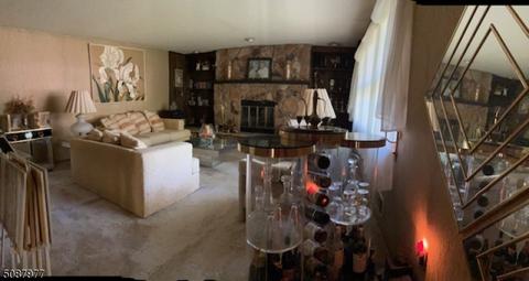 32 Ten Eyck Pl, Edison, NJ 08820 photo 2