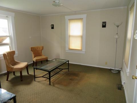 34 Beech St, Dover, NJ 07801 photo 9