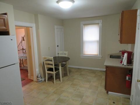 34 Beech St, Dover, NJ 07801 photo 11