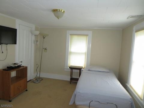 34 Beech St, Dover, NJ 07801 photo 15