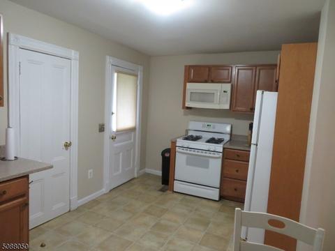 34 Beech St, Dover, NJ 07801 photo 12