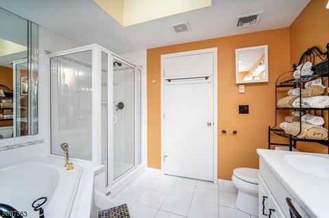266 Ann St, Dover, NJ 07801 photo 15