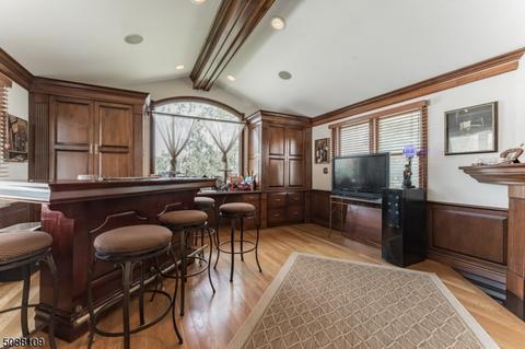 379 E Main St, Somerville, NJ 08876 photo 4