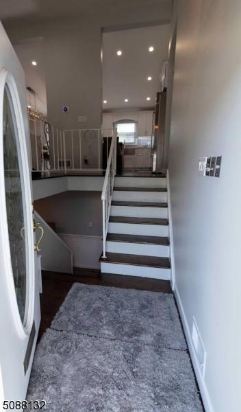 75 Harmon Rd, Edison, NJ 08837 photo 10