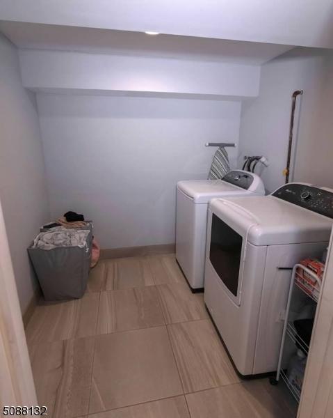 75 Harmon Rd, Edison, NJ 08837 photo 26