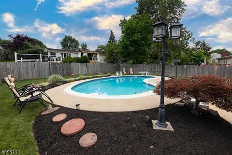 75 Harmon Rd, Edison, NJ 08837 photo 30