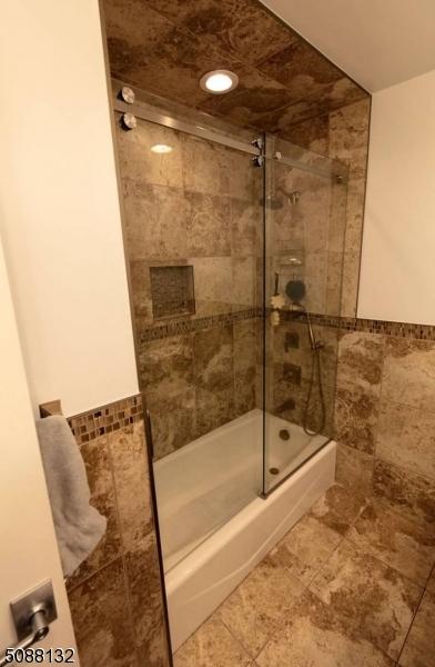 75 Harmon Rd, Edison, NJ 08837 photo 16