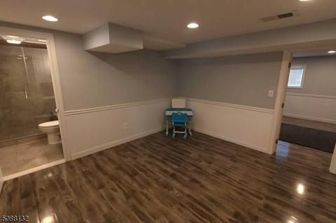 75 Harmon Rd, Edison, NJ 08837 photo 24