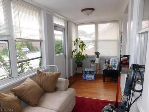 258 Centre St, Nutley, NJ 07110 photo 5