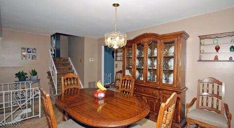 61 Greenbrook Rd, Middlesex, NJ 08846 photo 14
