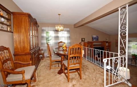 61 Greenbrook Rd, Middlesex, NJ 08846 photo 10