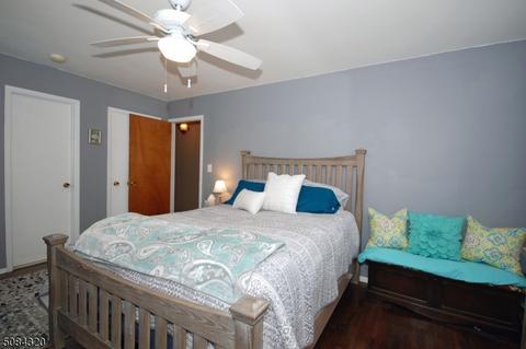 61 Greenbrook Rd, Middlesex, NJ 08846 photo 24