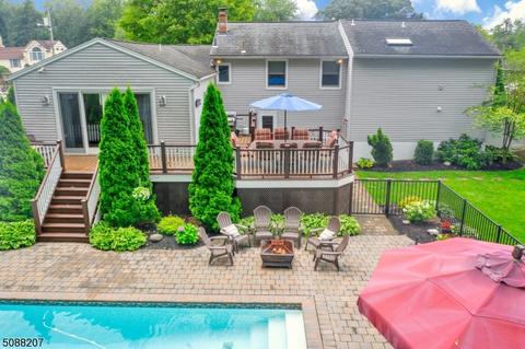 102 Longview Dr, Waldwick, NJ 07463 photo 25