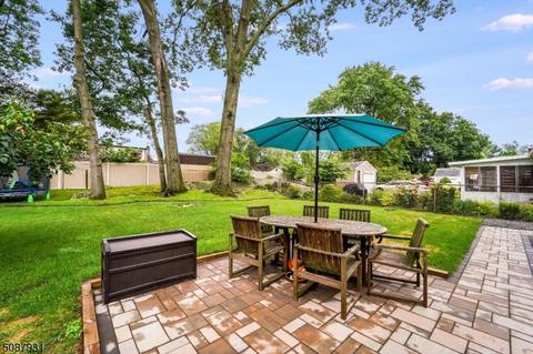 17 Evergreen Ave, Wanaque Boro, NJ 07420 photo 16