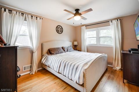 17 Evergreen Ave, Wanaque Boro, NJ 07420 photo 8