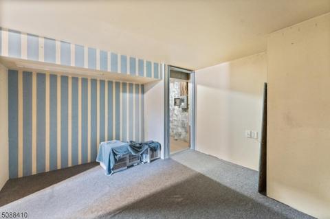 208 4th St, Middlesex, NJ 08846 photo 24