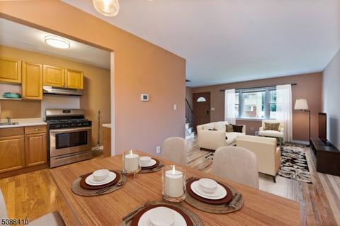 208 4th St, Middlesex, NJ 08846 photo 9