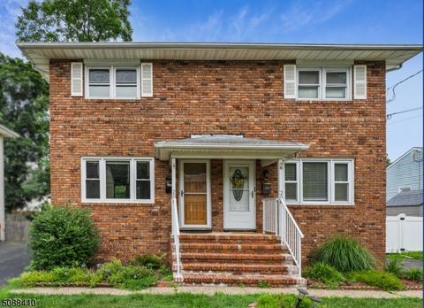 208 4th St, Middlesex, NJ 08846 photo 2