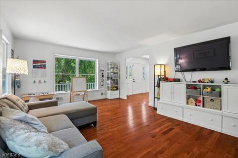 46 Studer Rd, Clinton, NJ 08809 photo 5