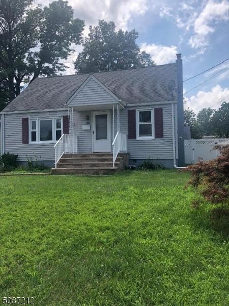 323 1st St, Middlesex, NJ 08846 photo 2