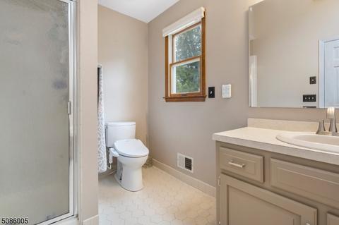 13 Jocelyn Ct, Hampton, NJ 08827 photo 21