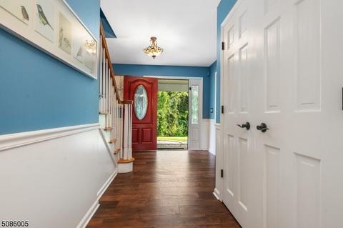 13 Jocelyn Ct, Hampton, NJ 08827 photo 4