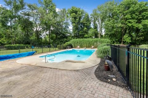 13 Jocelyn Ct, Hampton, NJ 08827 photo 32