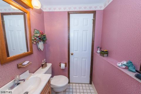 183 Andover Dr, Wayne, NJ 07470 photo 15