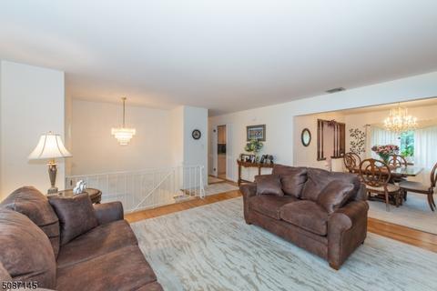 183 Andover Dr, Wayne, NJ 07470 photo 3