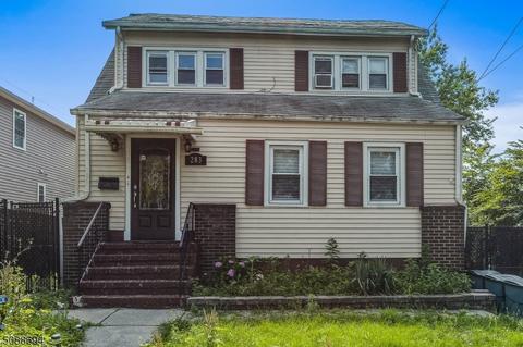 283 Crestview Pl, Teaneck, NJ 07666 photo 1