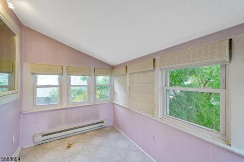 283 Crestview Pl, Teaneck, NJ 07666 photo 21