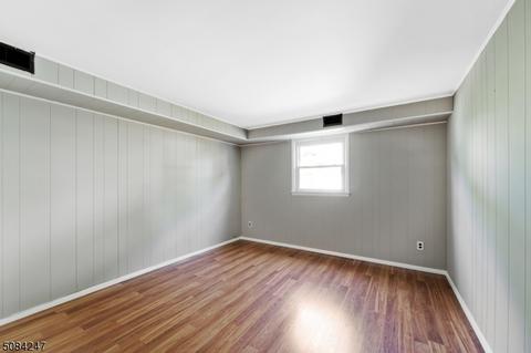 77 Stanton St, Clark, NJ 07066 photo 12