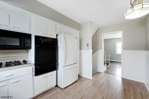 77 Stanton St, Clark, NJ 07066 photo 5