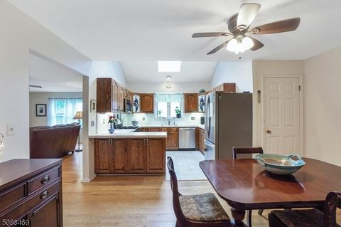 32 Edison Dr, Summit, NJ 07901 photo 1