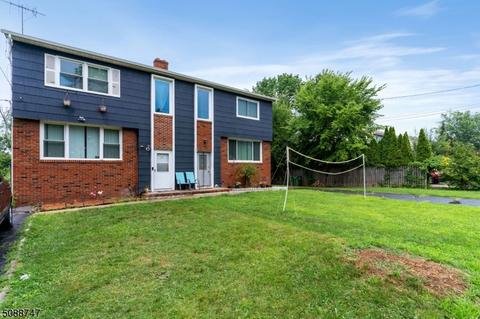 61 Fairview Ave, Edison, NJ 08817 photo 2