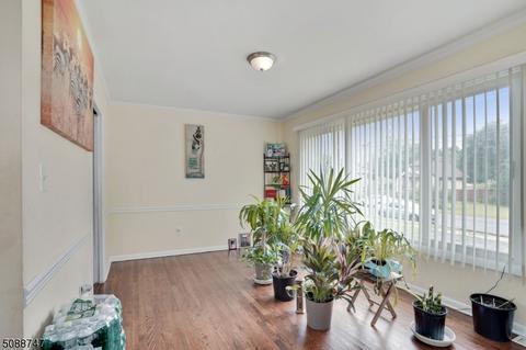 61 Fairview Ave, Edison, NJ 08817 photo 10