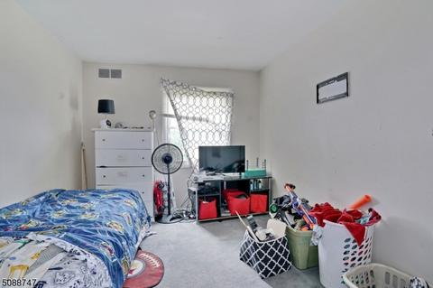 61 Fairview Ave, Edison, NJ 08817 photo 22