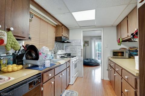 61 Fairview Ave, Edison, NJ 08817 photo 5