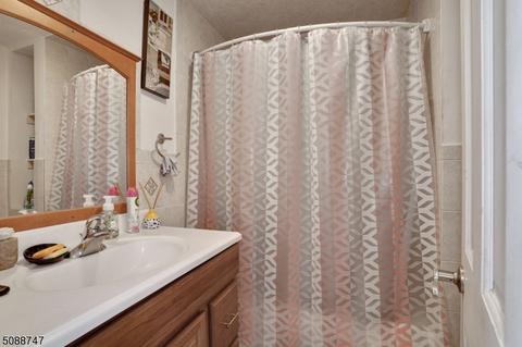 61 Fairview Ave, Edison, NJ 08817 photo 20